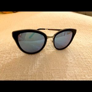 Quay Australia Sunglasses
